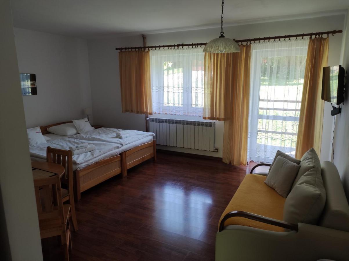 Rezydencja Bukowy Dwor Czarna  Extérieur photo