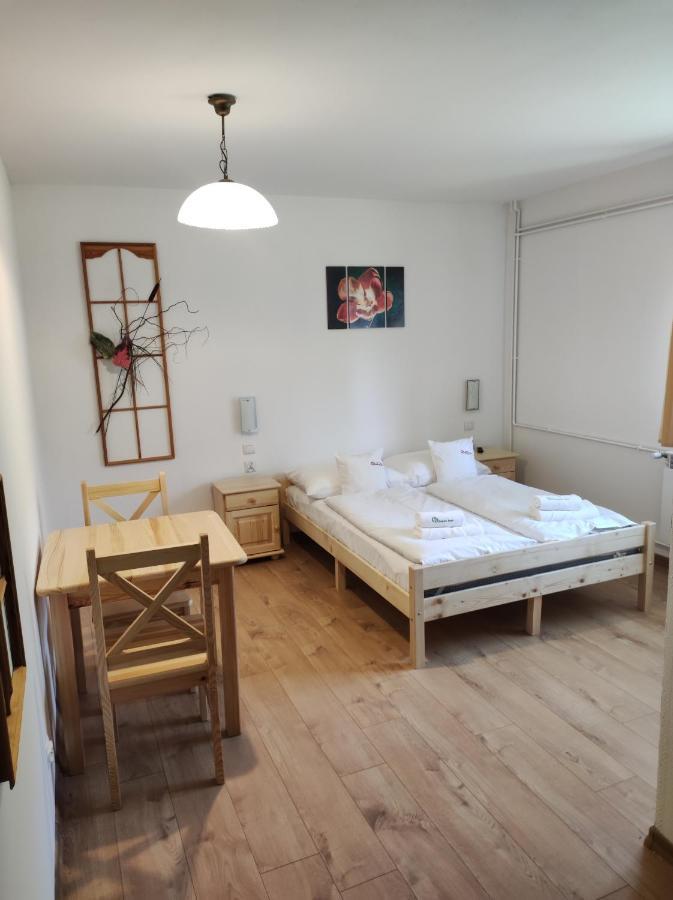 Rezydencja Bukowy Dwor Czarna  Extérieur photo
