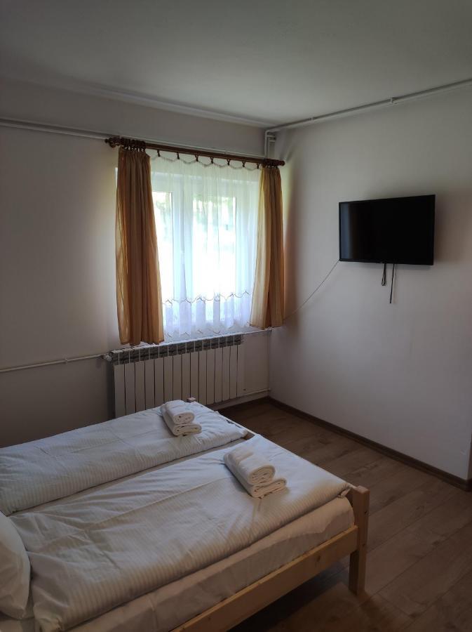 Rezydencja Bukowy Dwor Czarna  Extérieur photo