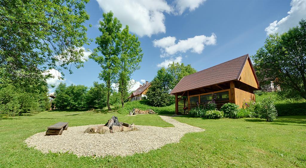Rezydencja Bukowy Dwor Czarna  Extérieur photo